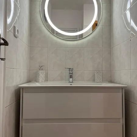 Apartament Ve Stredu Deni Podiebrady